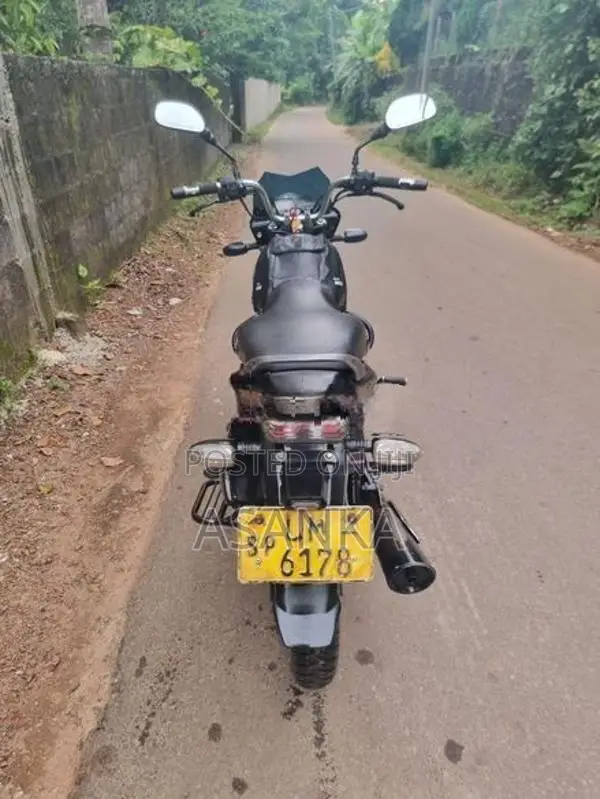 Bajaj XCD 2009