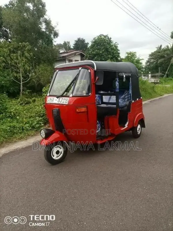 Bajaj RE 2003