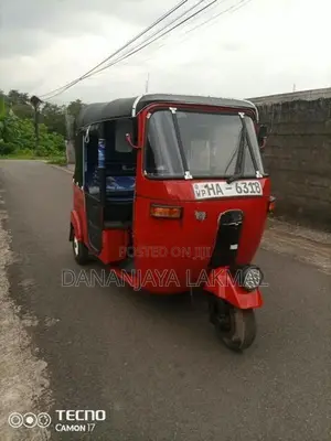 Bajaj RE 2003