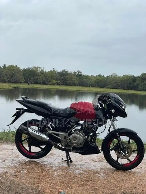 Bajaj Pulsar 150 2012