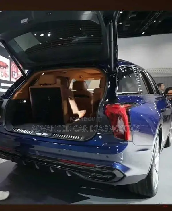 Cadillac Hongqi R Royce E Hs9 2026