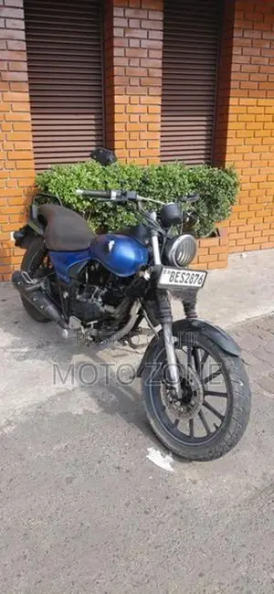 Bajaj Avenger 2016
