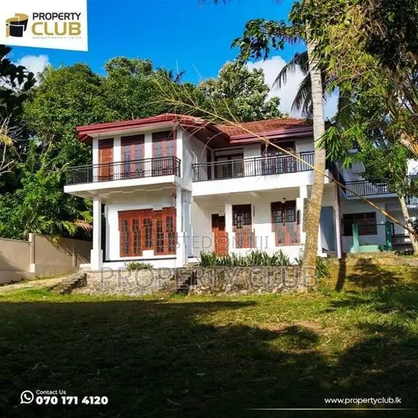 House For Sale In Bolgoda Lake Front