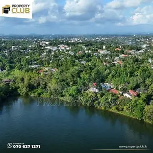 House For Sale In Bolgoda Lake Front