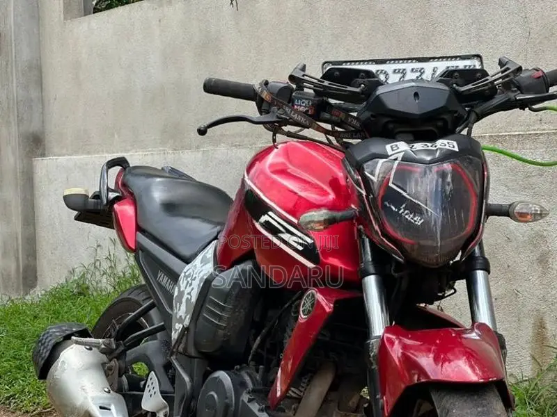 Yamaha FZS V1 2015