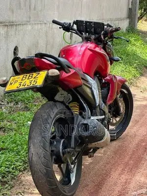 Yamaha FZS V1 2015