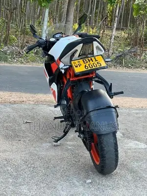 KTM RC 200 2019
