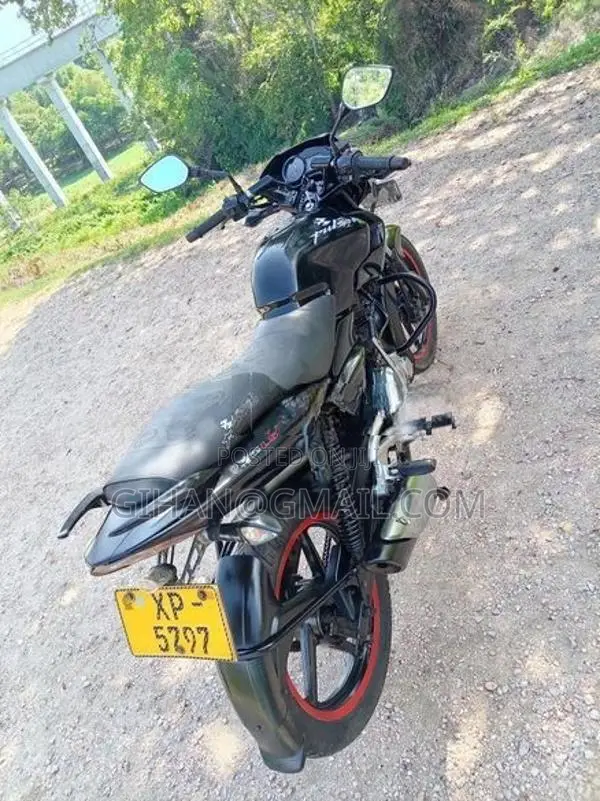 Bajaj Pulsar 135 2012