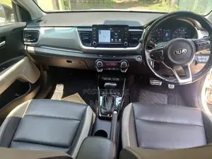 Kia Stonic 1.0 L Turbo 2019