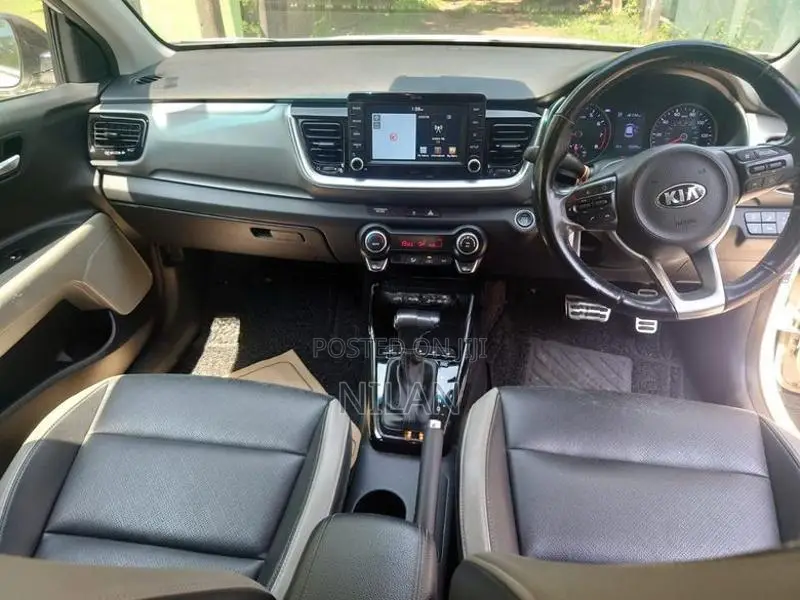 Kia Stonic 1.0 L Turbo 2019