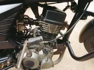 Bajaj Platina 125 125CC 2011