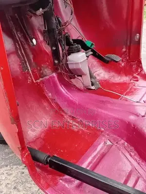 Bajaj RE 2006