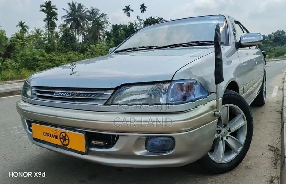 Toyota Carina KS- auto 1500cc 2012