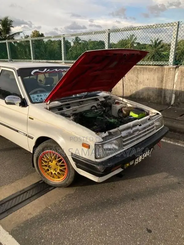 Nissan Sunny B11 1984