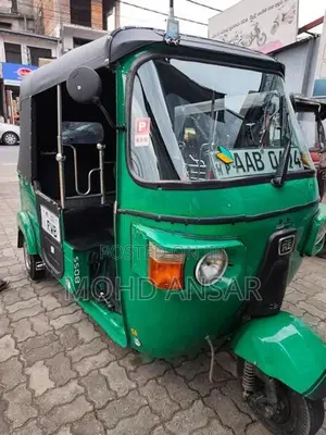 Bajaj RE 2012