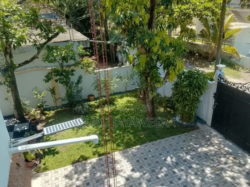 02 Story House Rent Mount Lavinia In Ratmalana