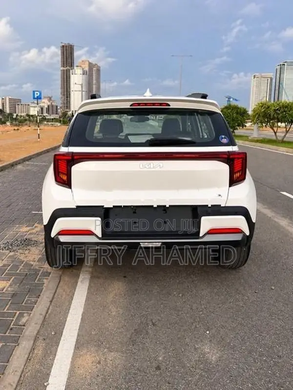 Kia Sonet GTX Plus 2025