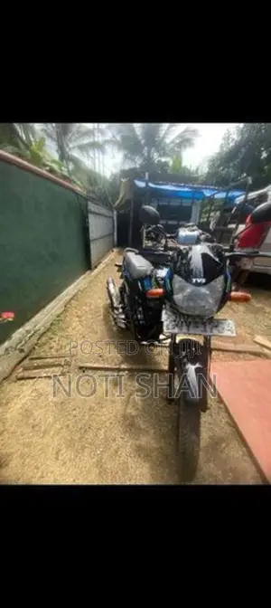 TVS Metro 2009