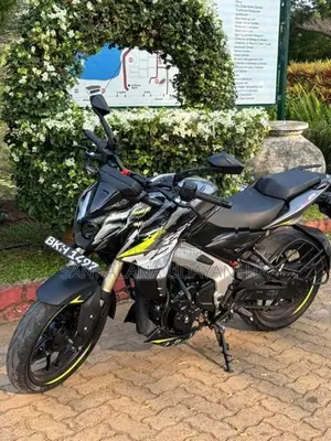 Bajaj Pulsar NS400z 2025