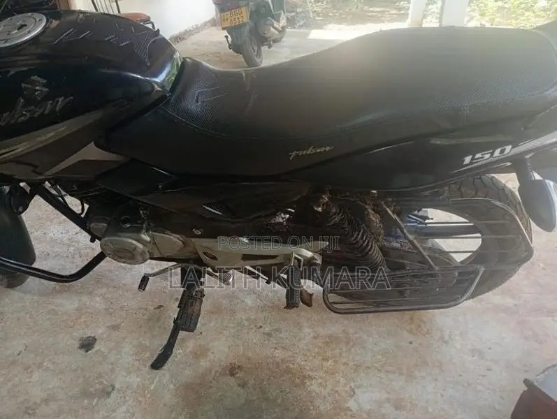 Bajaj Pulsar 150 2013