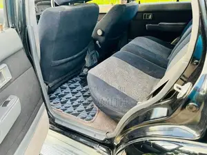Hilux Surf 2008 Model