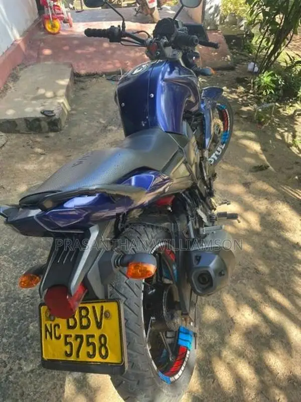 Yamaha FZ V1 2010