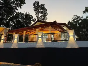Gampaha Brand New Luxury House For (BN101)