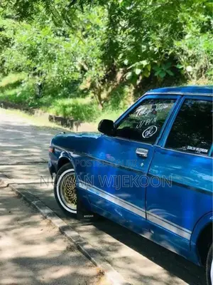Nissan Sunny Blue 1980