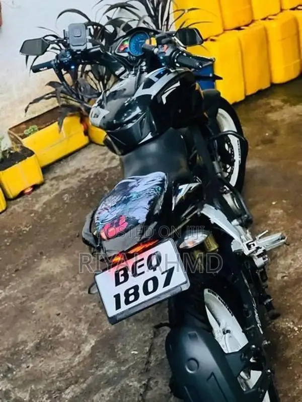 Bajaj Pulsar NS160 2017