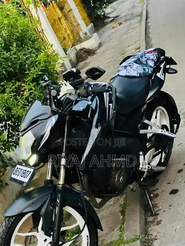 Bajaj Pulsar NS160 2017