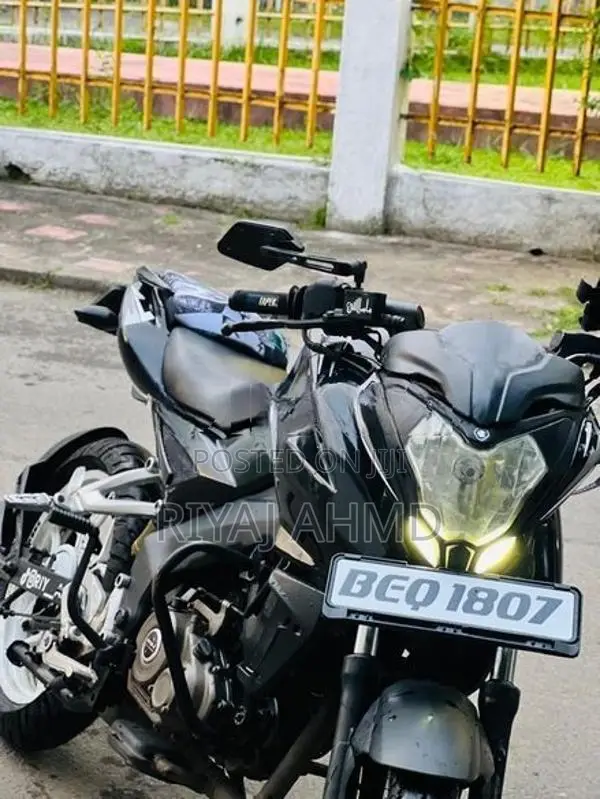 Bajaj Pulsar NS160 2017