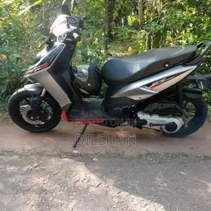 Aprilia SR 2020