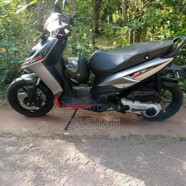 Aprilia SR 2020