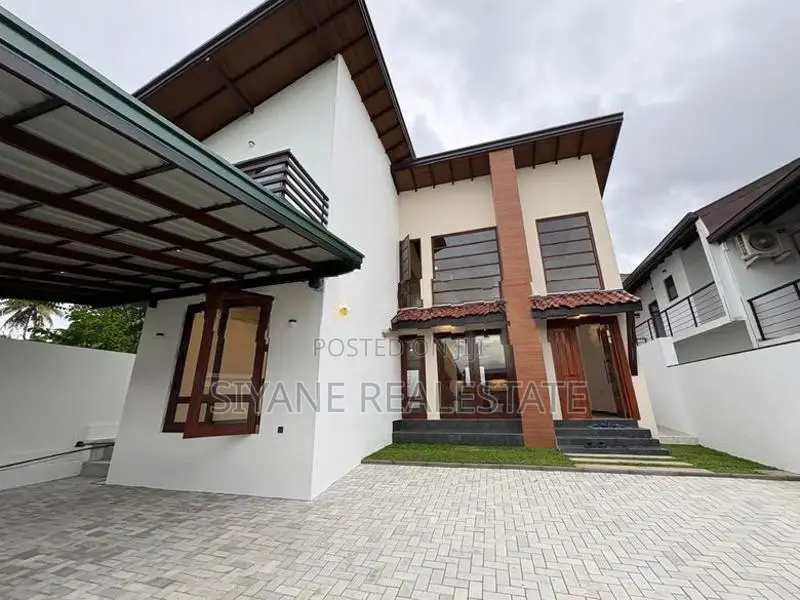Luxury New House For Sale In Battaramulla