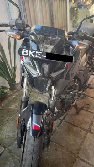 Bajaj Pulsar N160 2025