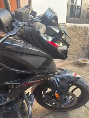 Bajaj Pulsar N160 2025