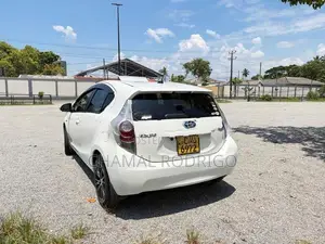 Toyota Aqua S Grade 2014