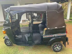 Bajaj RE 2011
