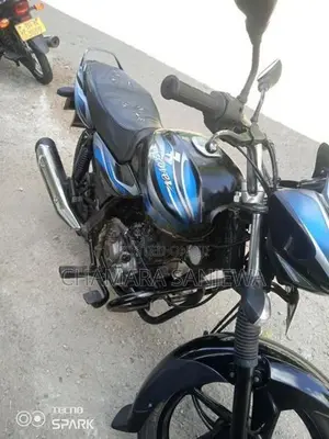 Bajaj Discover 2012