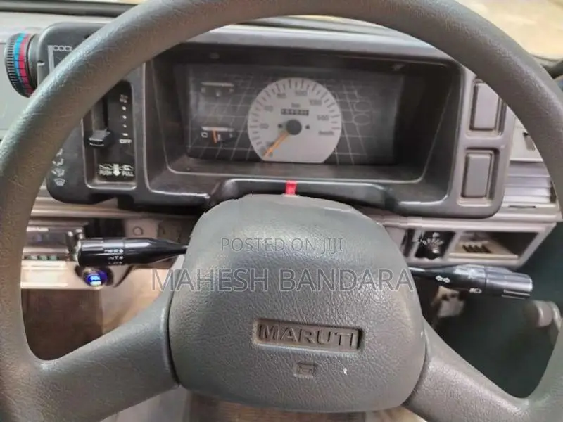 Maruti Suzuki 800 2005