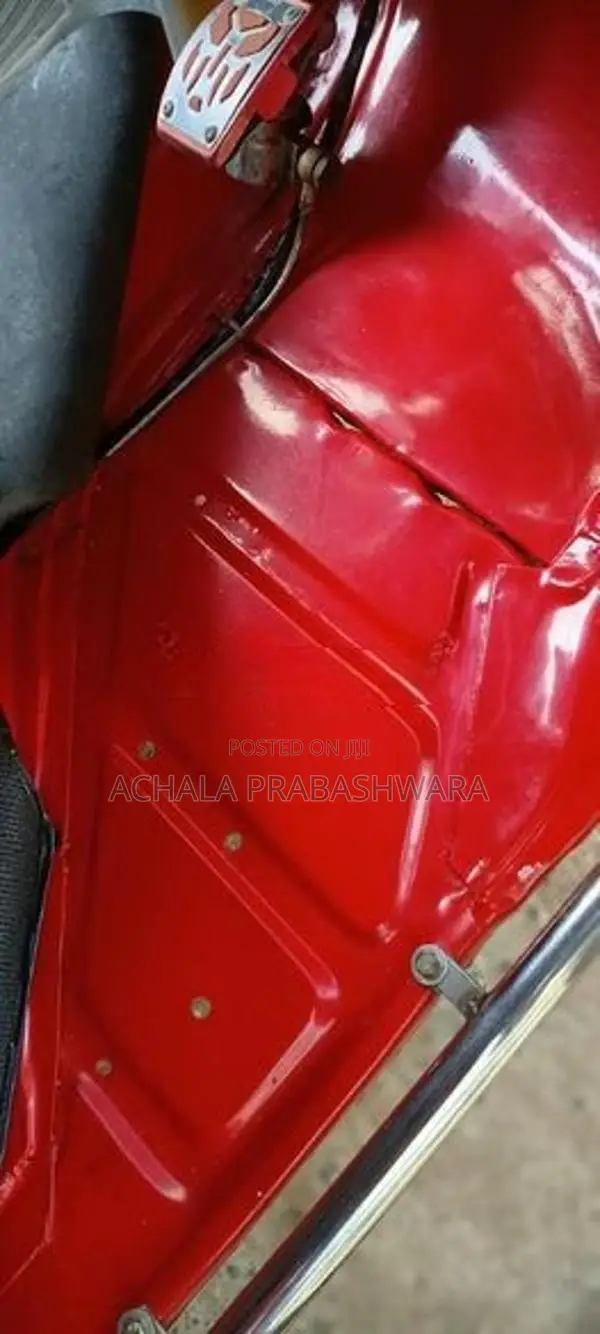 Bajaj RE 2 Stock 2003