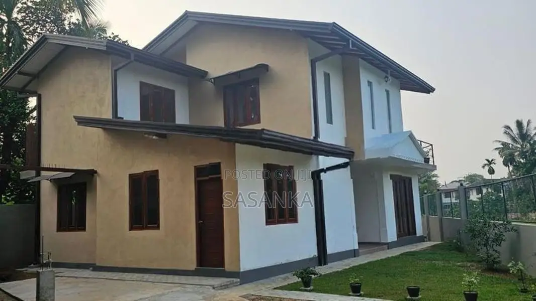 BRAND NEW LUXURY TWO STORY HOUSE FOR SALE IN ATHURUGIRIYA