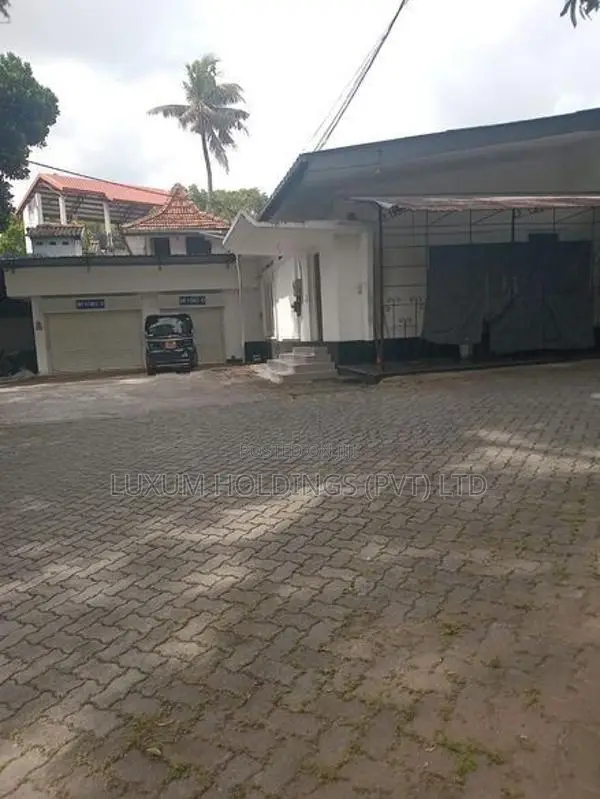 House for Rent Off Pagoda Road Nugegoda [ 2266 C ]