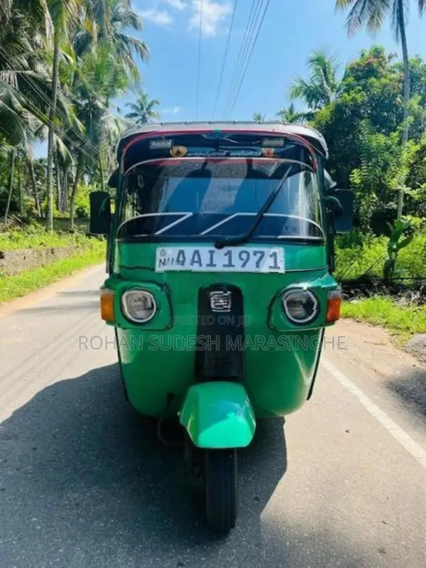 Bajaj RE Three Wheeler 2013