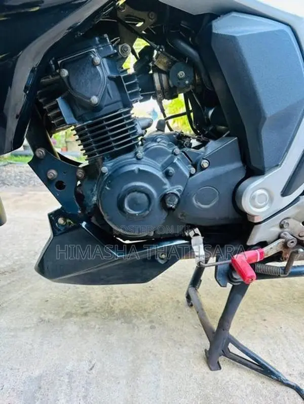 Yamaha FZ 2018
