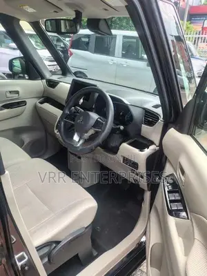 Mitsubishi eK Space 2024
