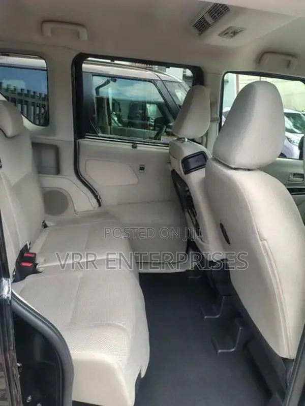 Mitsubishi eK Space 2024