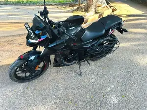 Bajaj Pulsar N160 2025