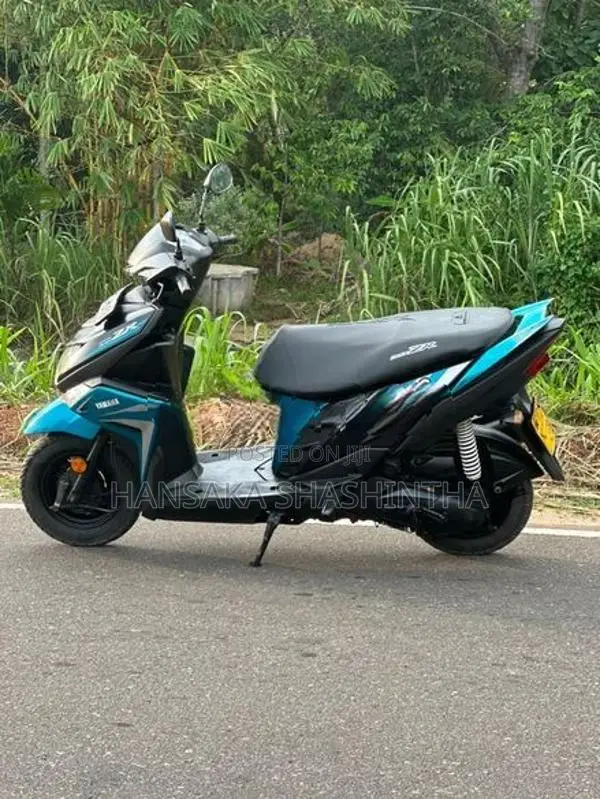 Yamaha RayZR 2017