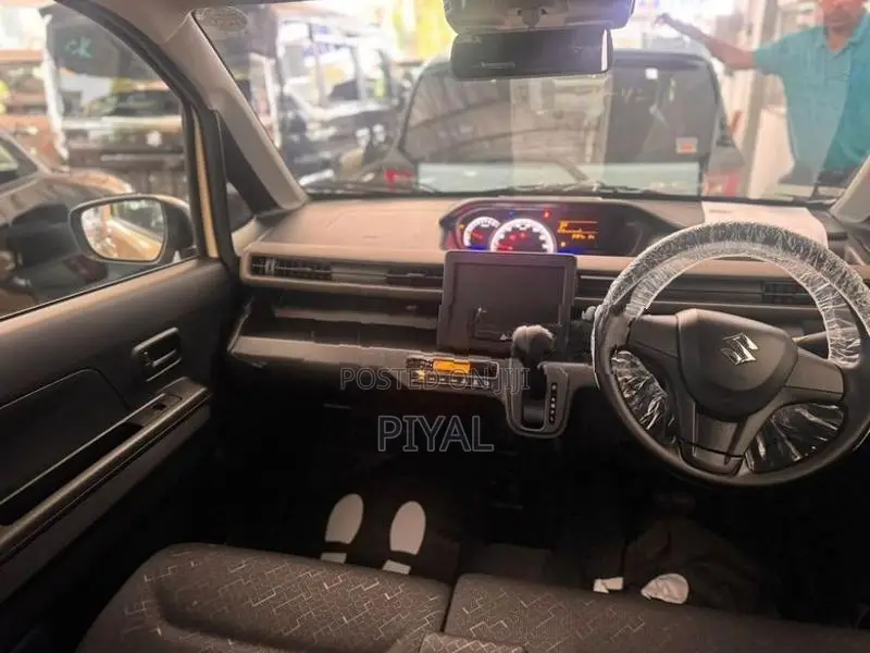 Suzuki Wagon R Fx 2024